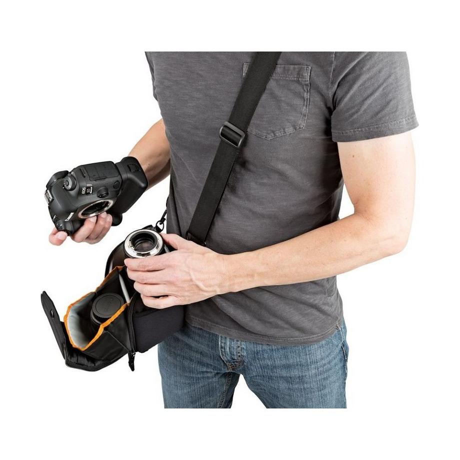 Lowepro  Objektivtasche ProTactic Lens Exchange 100 AW Schwarz 