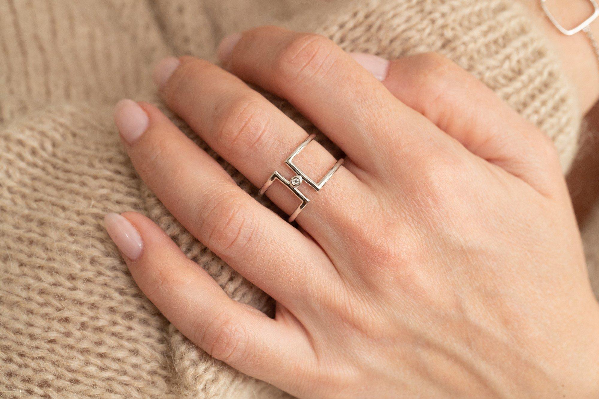 La Garçonne Diamant  Bague en argent et diamant 