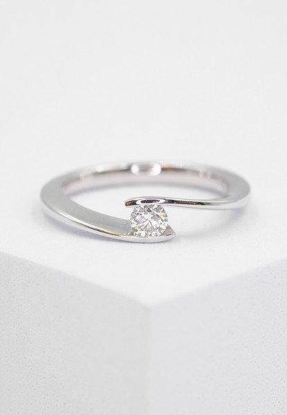 MUAU Schmuck  Solitaire Ring Diamant 0.20ct. Weissgold 750 