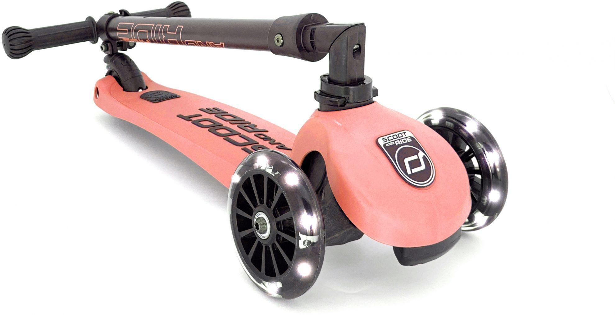 Scoot and Ride  Mini Highwaykick 3 LED Peach 