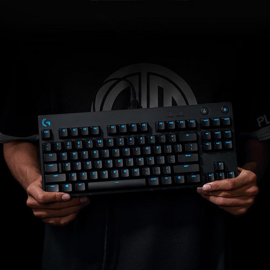 logitech G  G Pro clavier USB QWERTZ Allemand Noir 