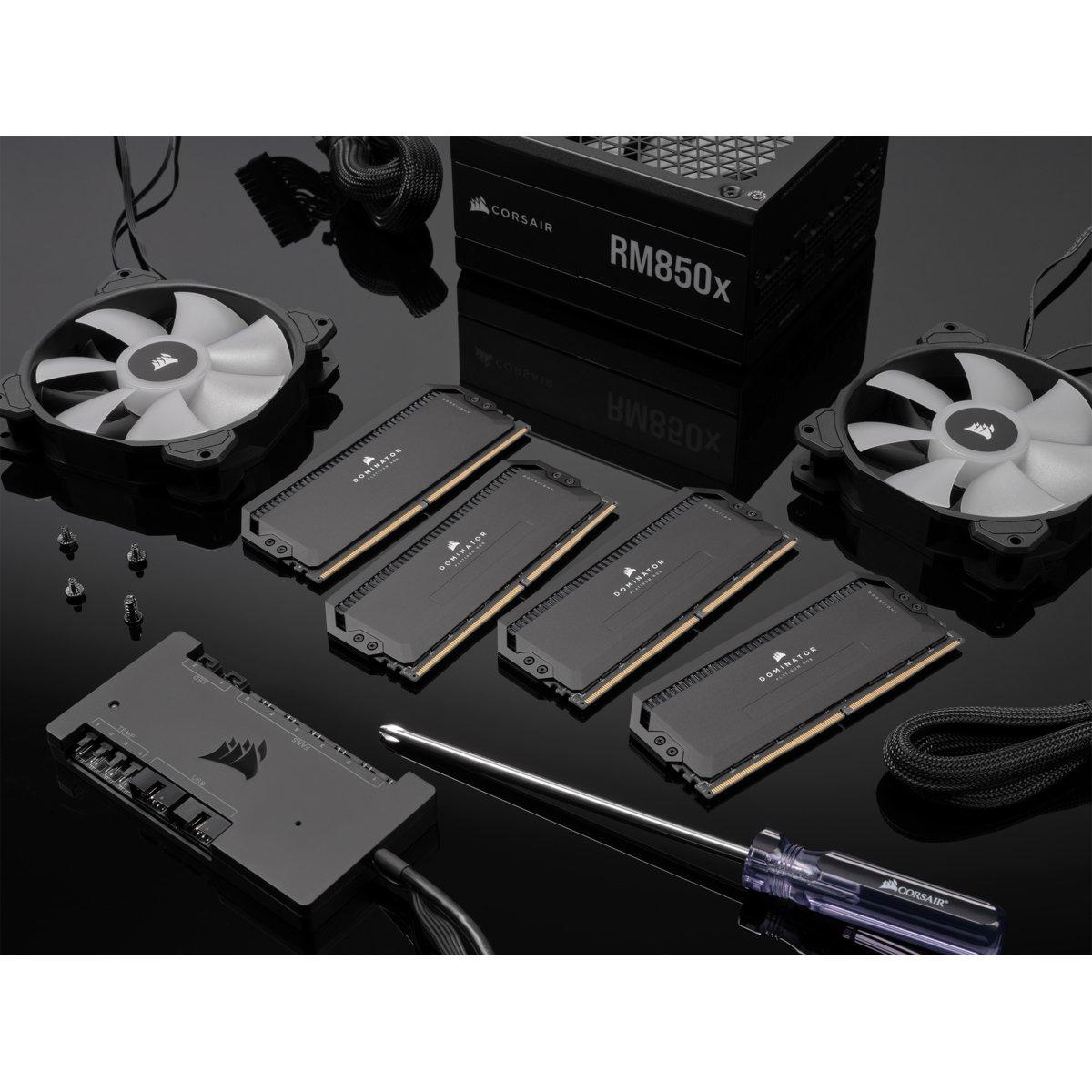 Corsair  Dominator CMT32GX5M2X6000C36 module de mémoire 32 Go 2 x 16 Go DDR5 6000 MHz 