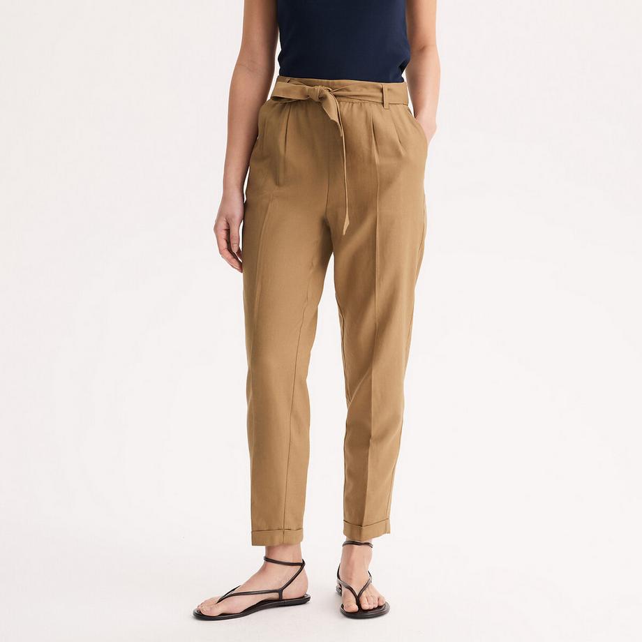 Joggpants mit Gürtel