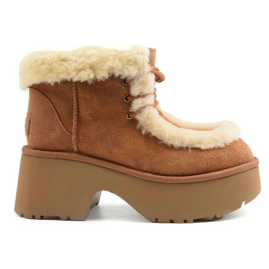UGG Esmee Lace Up Bottines  