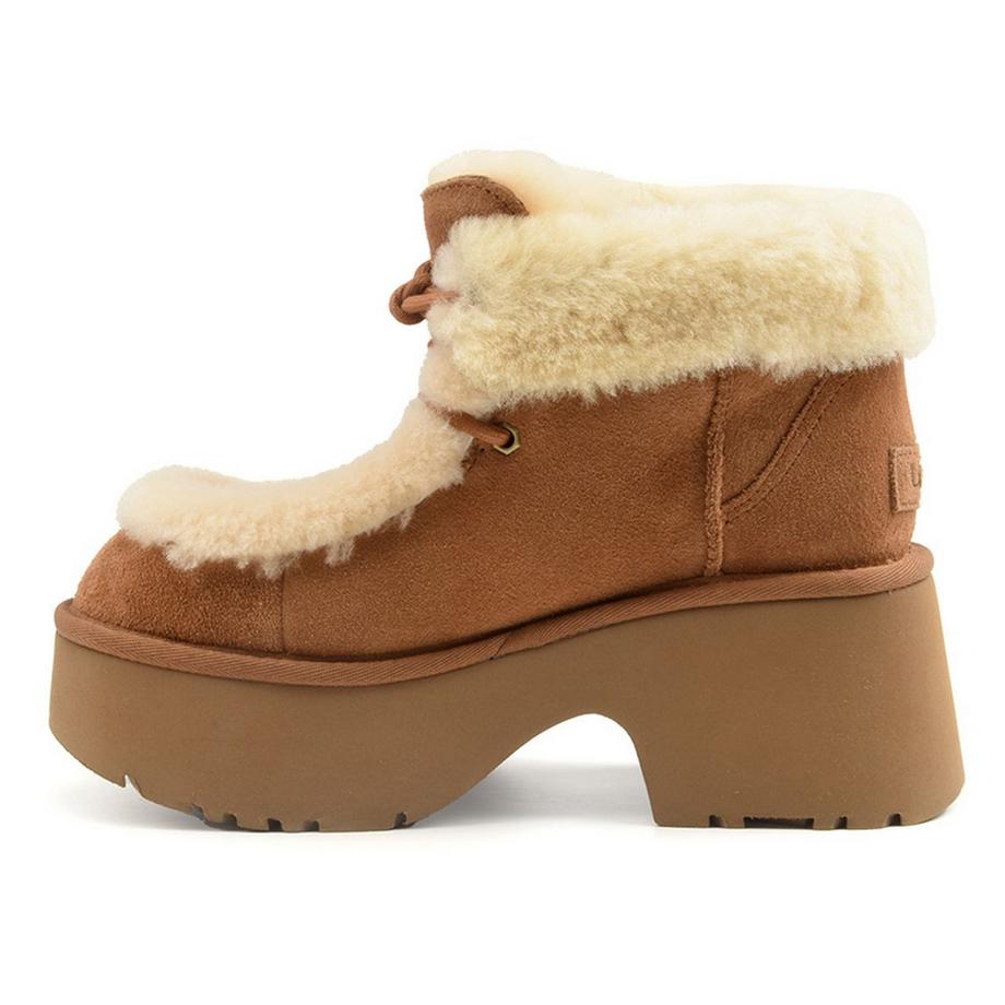 UGG Esmee Lace Up Bottines  