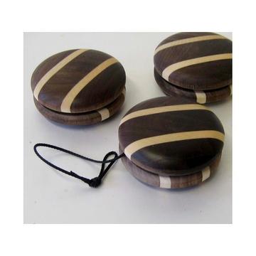 Yoyo noyer érable, Mader