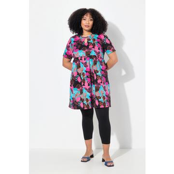 Abito dal taglio svasato in jersey con tasche, scollo a girocollo e mezze maniche