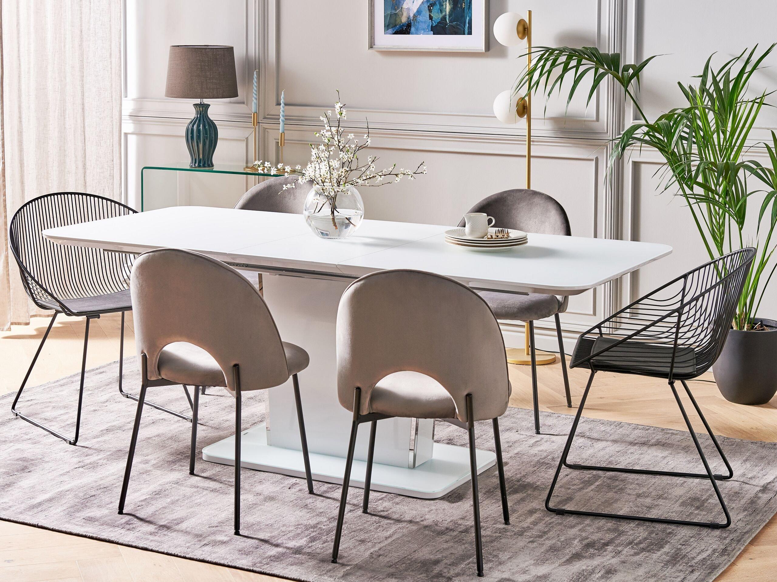 Beliani Table de repas en MDF Moderne SUNDS  