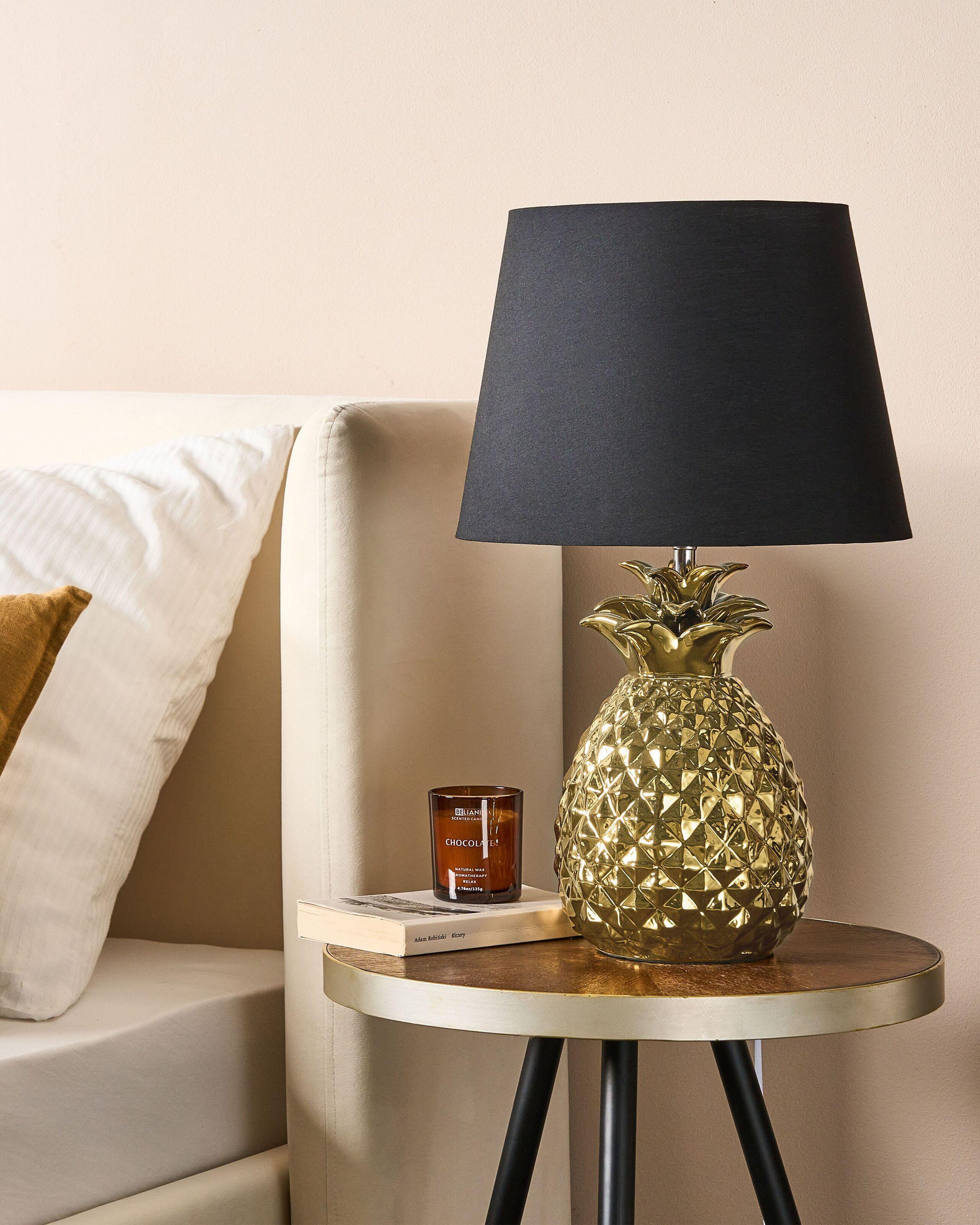 Beliani Tischleuchte aus Keramik Modern PINEAPPLE  