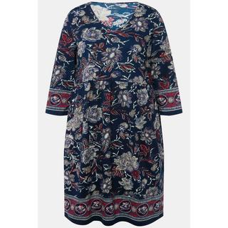 Ulla Popken  Robe en jersey à fleurs, coupe évasée. Décolleté en V et manches 3/4. 