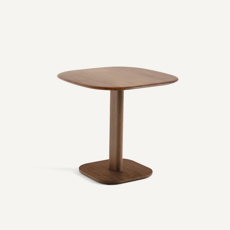 Table de repas lounge en noyer massif