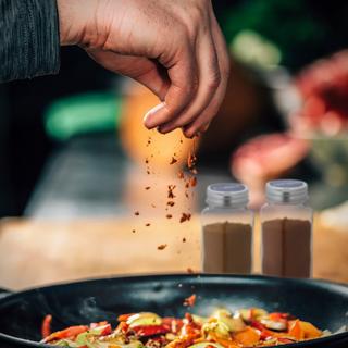 B2X Lot de 36 pots à épices  