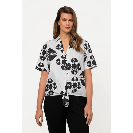 Ulla Popken  Blusa con stampa grafica, orlo con nodo, collo da camicia e mezze maniche 