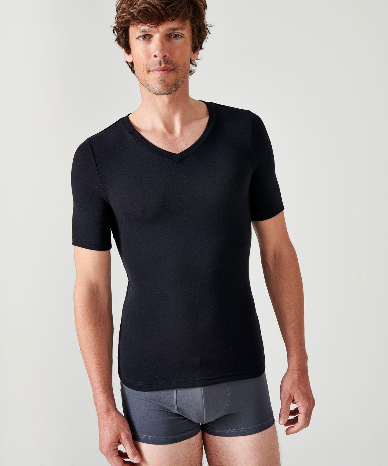 Image of T-shirt Mit V-ausschnitt. Herren Schwarz XL