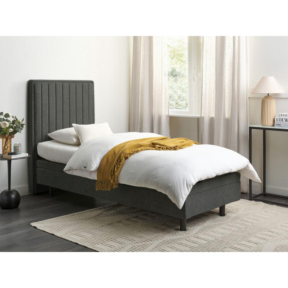 Beliani Bett verstellbar aus Stoff  CASTELLAN  