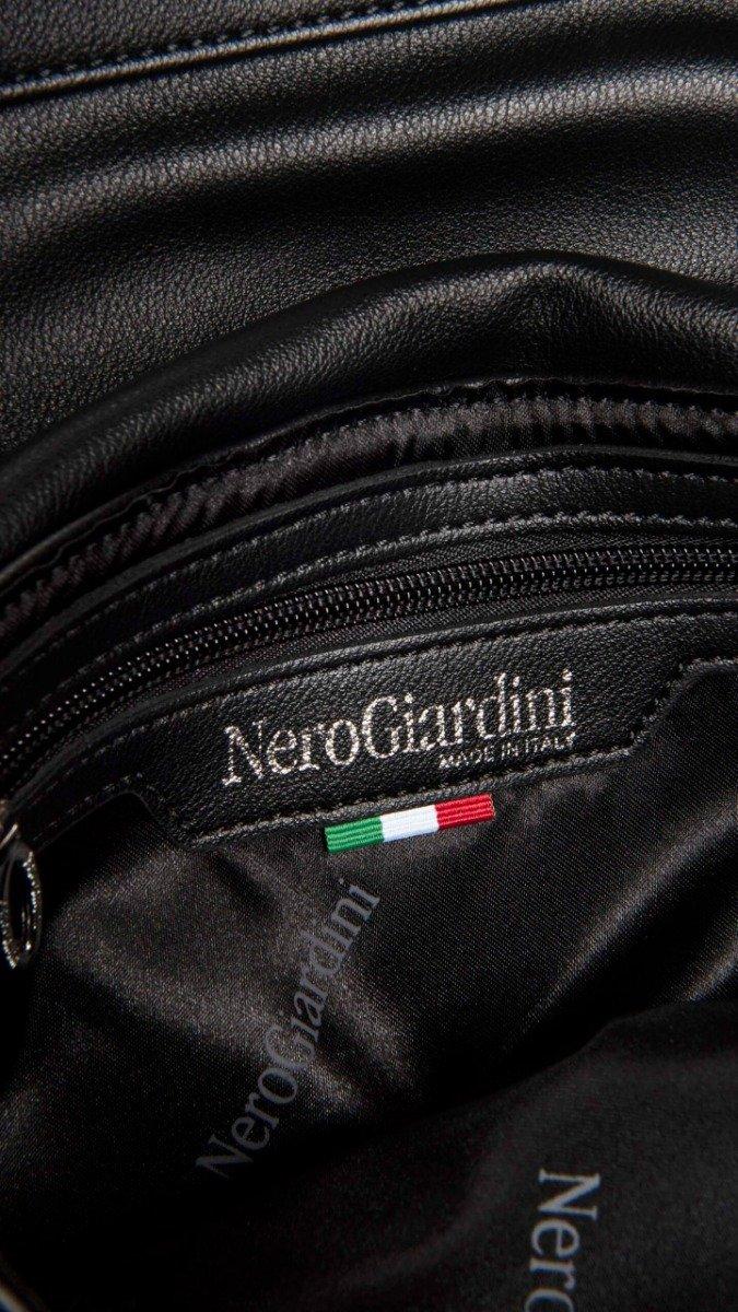 Nero Giardini  T.NAPPA NERO-0 