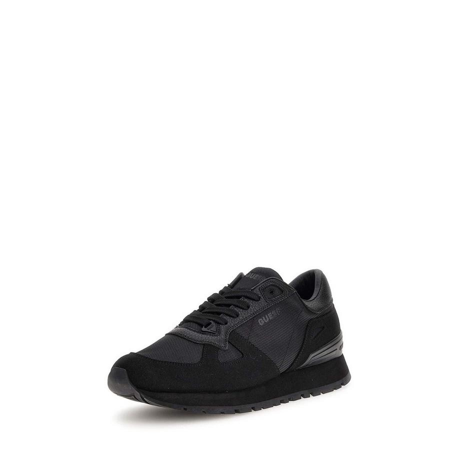 GUESS Tresa Sneakers  