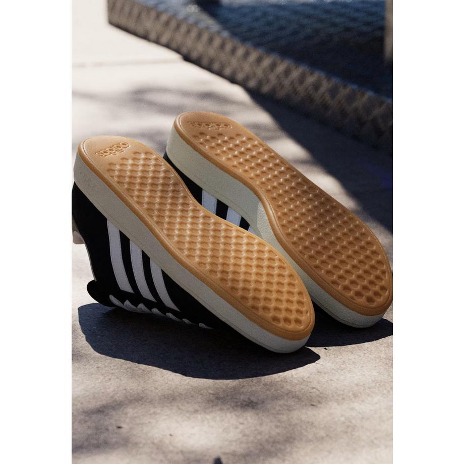 adidas Grand Court Base 00s Sneakers  