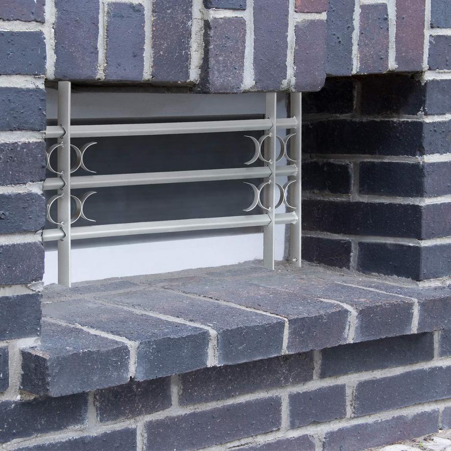 B2X  Einbruchschutz mit ausziehbarem Fenstergitter 
