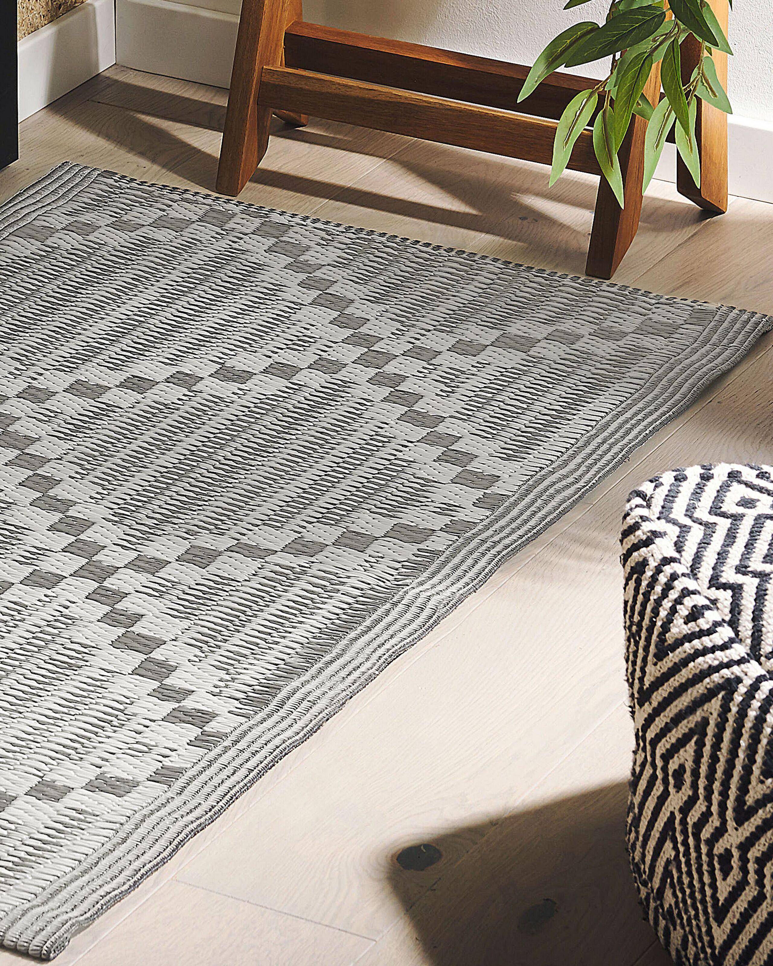 Beliani Tappeto per esterni en Polipropilene Moderno JALNA  