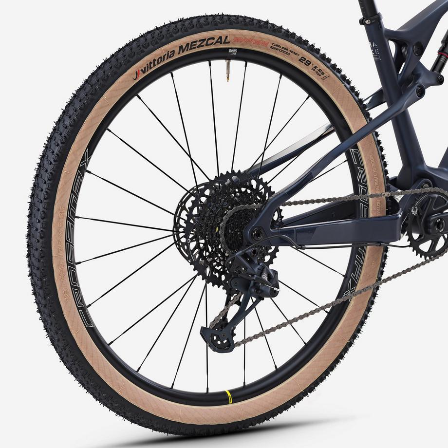 ROCKRIDER  Mountainbike XC Vollcarbonrahmen Aluminiumraeder Race 900 S 