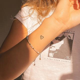 Henna Tattoo Schweiz  Offenes Herz Tattoo 