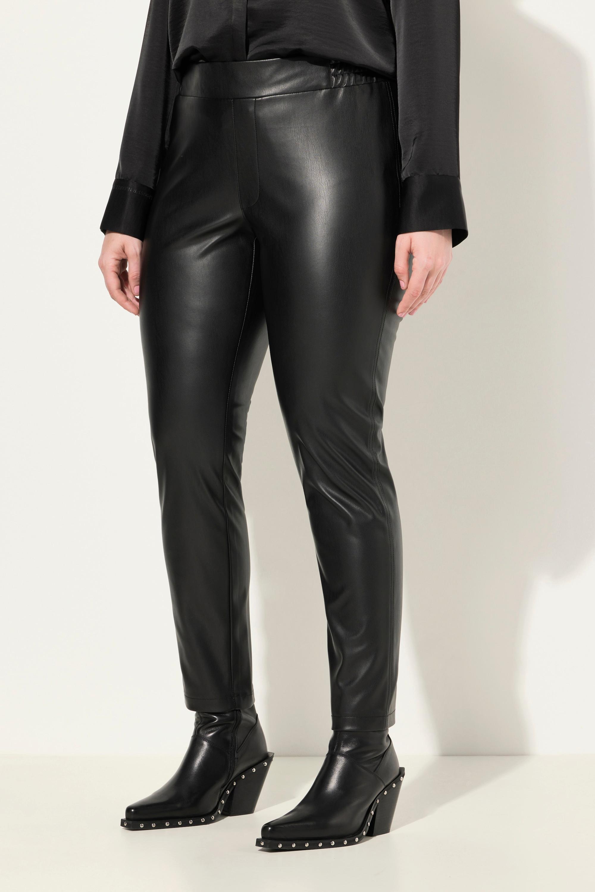 Ulla Popken  Pantalon en simili-cuir, matière stretch et taille élastique. Coupe Slim Fit. 