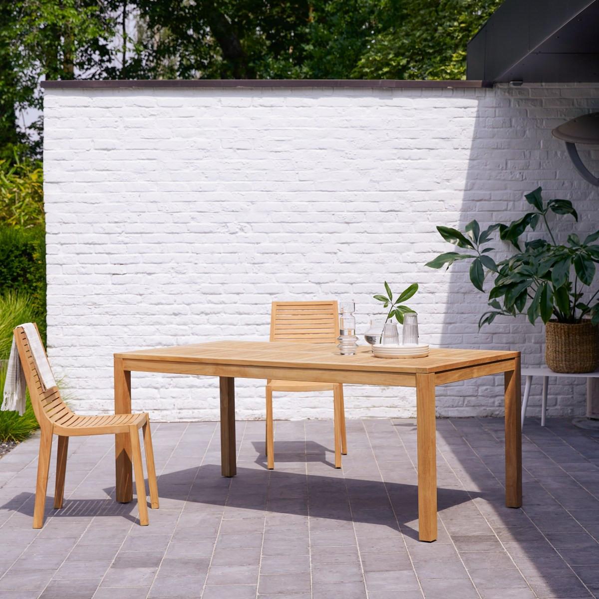 Tikamoon Outdoor Tisch aus massivem Teak 6/8 Pers. Teo  