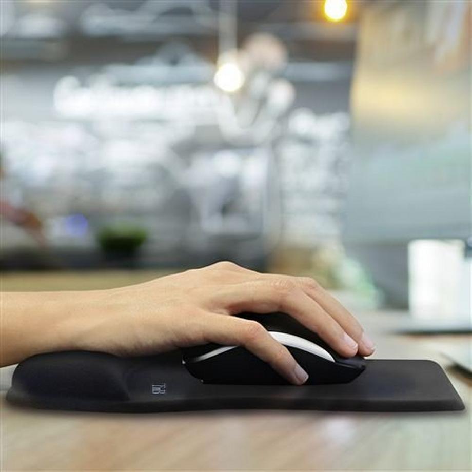 T'nB  T'n'b Ergo Design Antimikrobielles Mauspad mit Gel-Handballenauflage Schwarz 