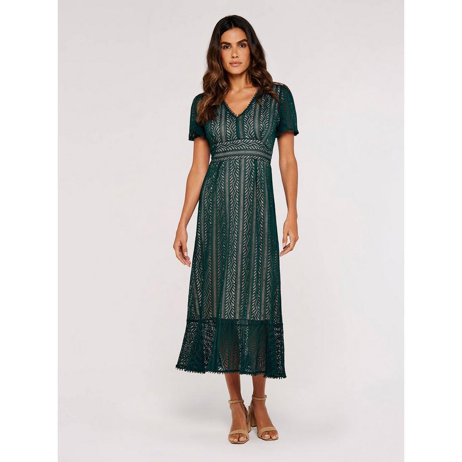 Robe mi-longue à col en V en dentelle