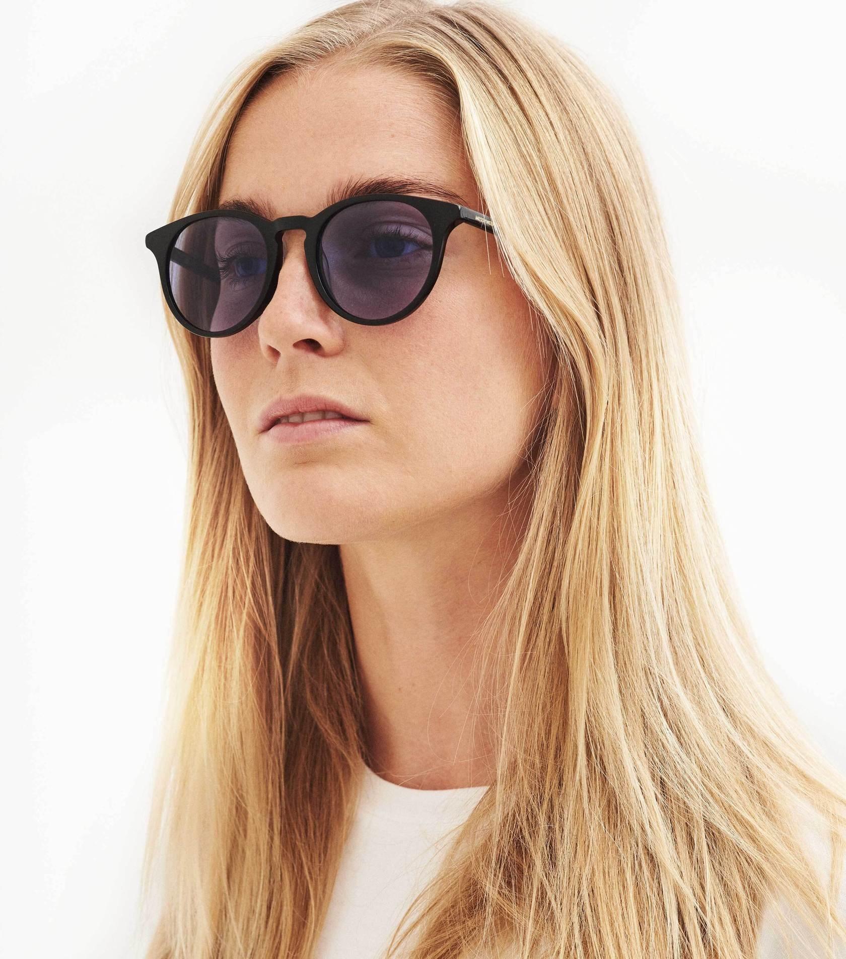 Messy Weekend DEPP Occhiali da sole con montatura rotonda  