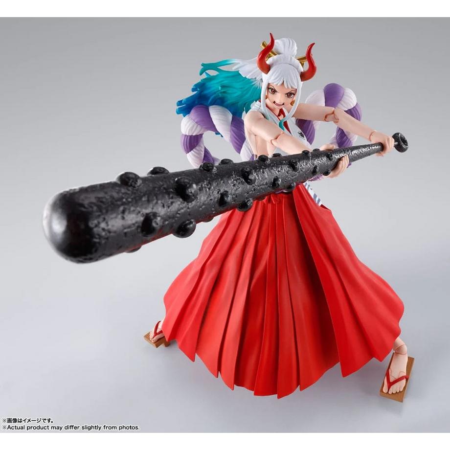 Bandai  Action Figure - S.H.Figuart - One Piece - Yamato 