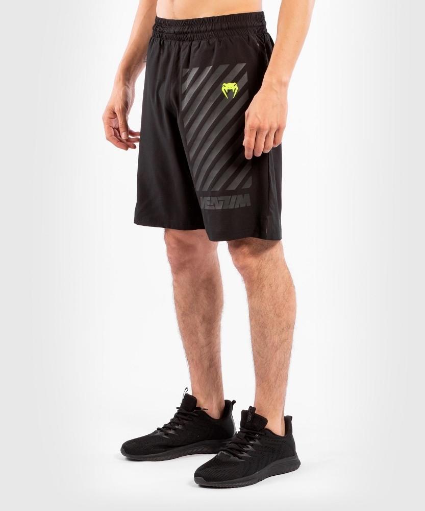 VENUM  Fitness-Shorts Venum Stripes 