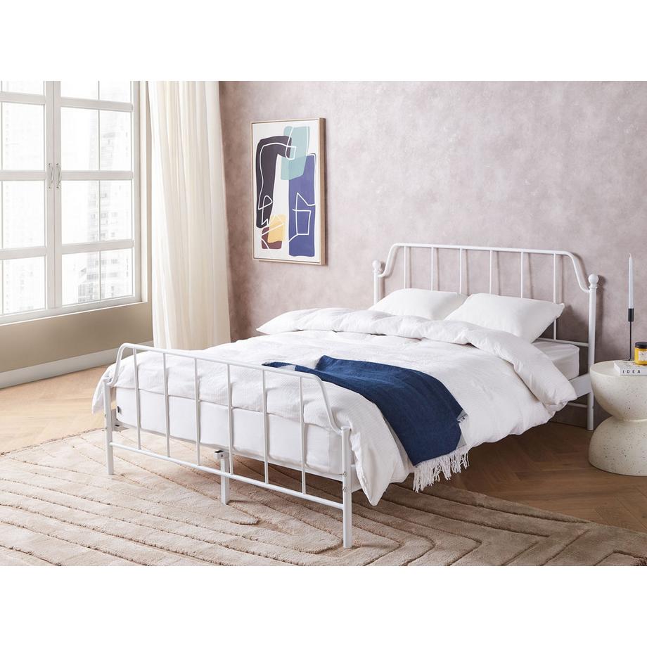 Beliani Bett mit Lattenrost aus Eisen MAURESSAC  