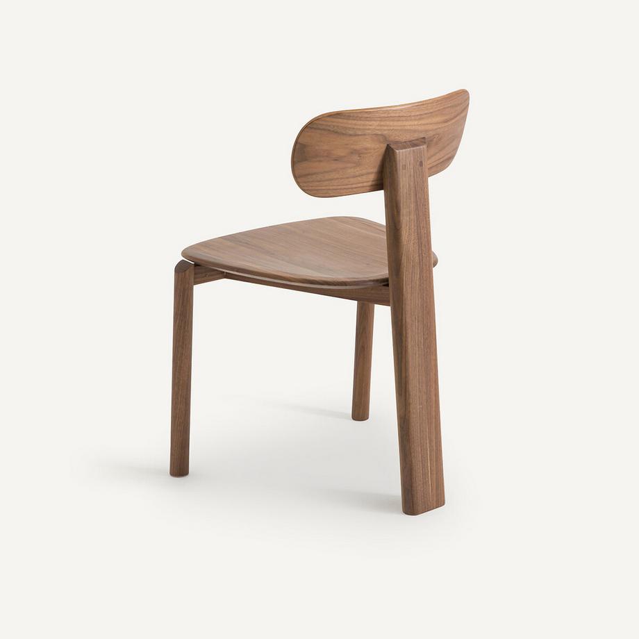 AM.PM Stuhl aus Walnussholz und Furnier  