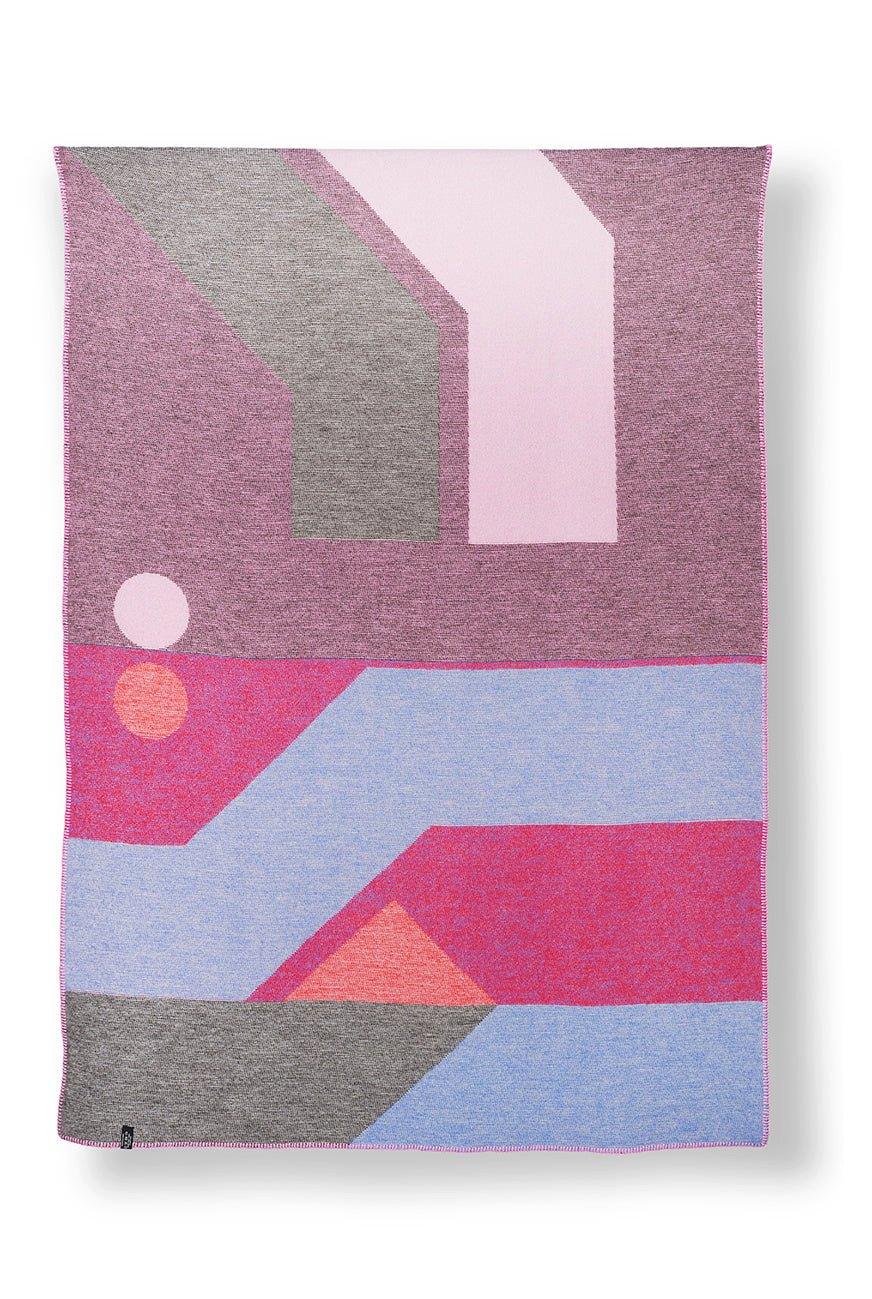 Image of "Sophie" Wolldecke von Kunsthaus Zurich X "Sophie" Wolldecke von Kunsthaus Zurich X ZigZagZurich