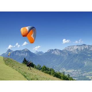 Smartbox  Vol thermique en parapente de 35 minutes sur le lac des Quatre-Cantons pour 2 - Coffret Cadeau 