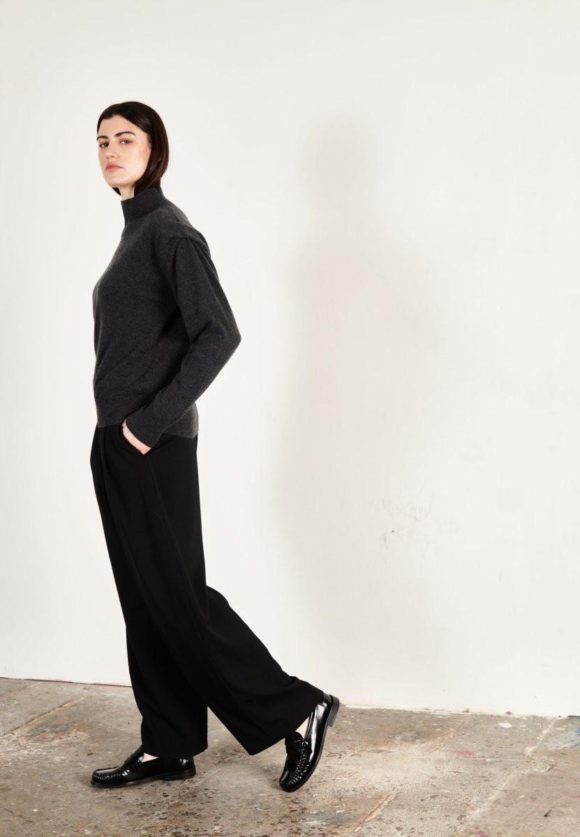 Studio Cashmere8 HANA 8 Pull Col Roulé Cachemire  