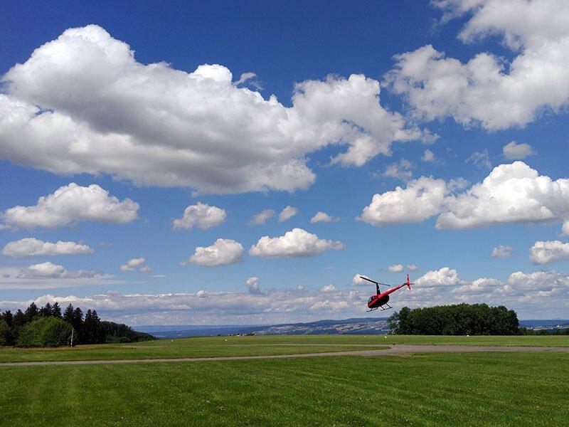 Smartbox  Aufregender Helikopterflug durch den Himmel über Zürich - Geschenkbox 