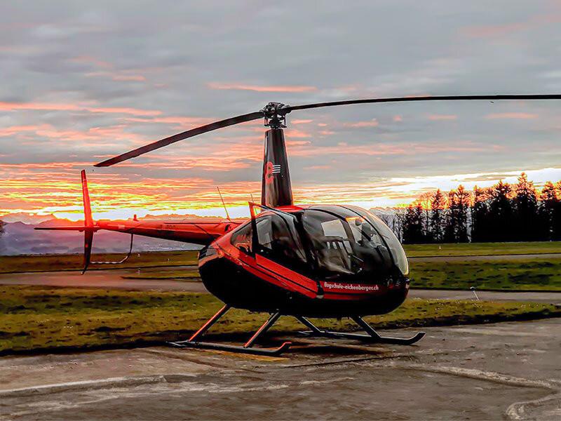 Smartbox  Aufregender Helikopterflug durch den Himmel über Zürich - Geschenkbox 