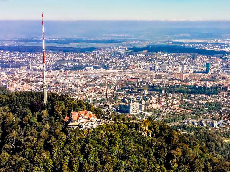 Smartbox  Aufregender Helikopterflug durch den Himmel über Zürich - Geschenkbox 