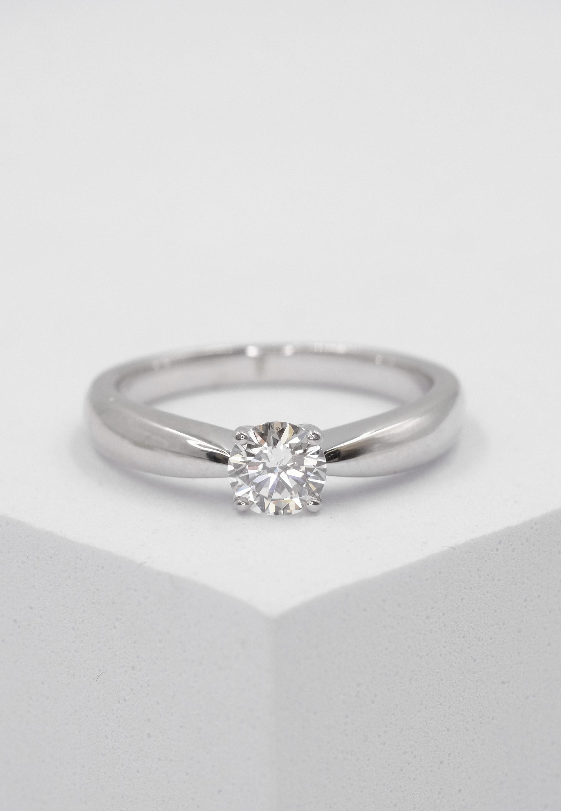 MUAU Schmuck  Solitaire Ring Diamant 0.50ct. Weissgold 750 