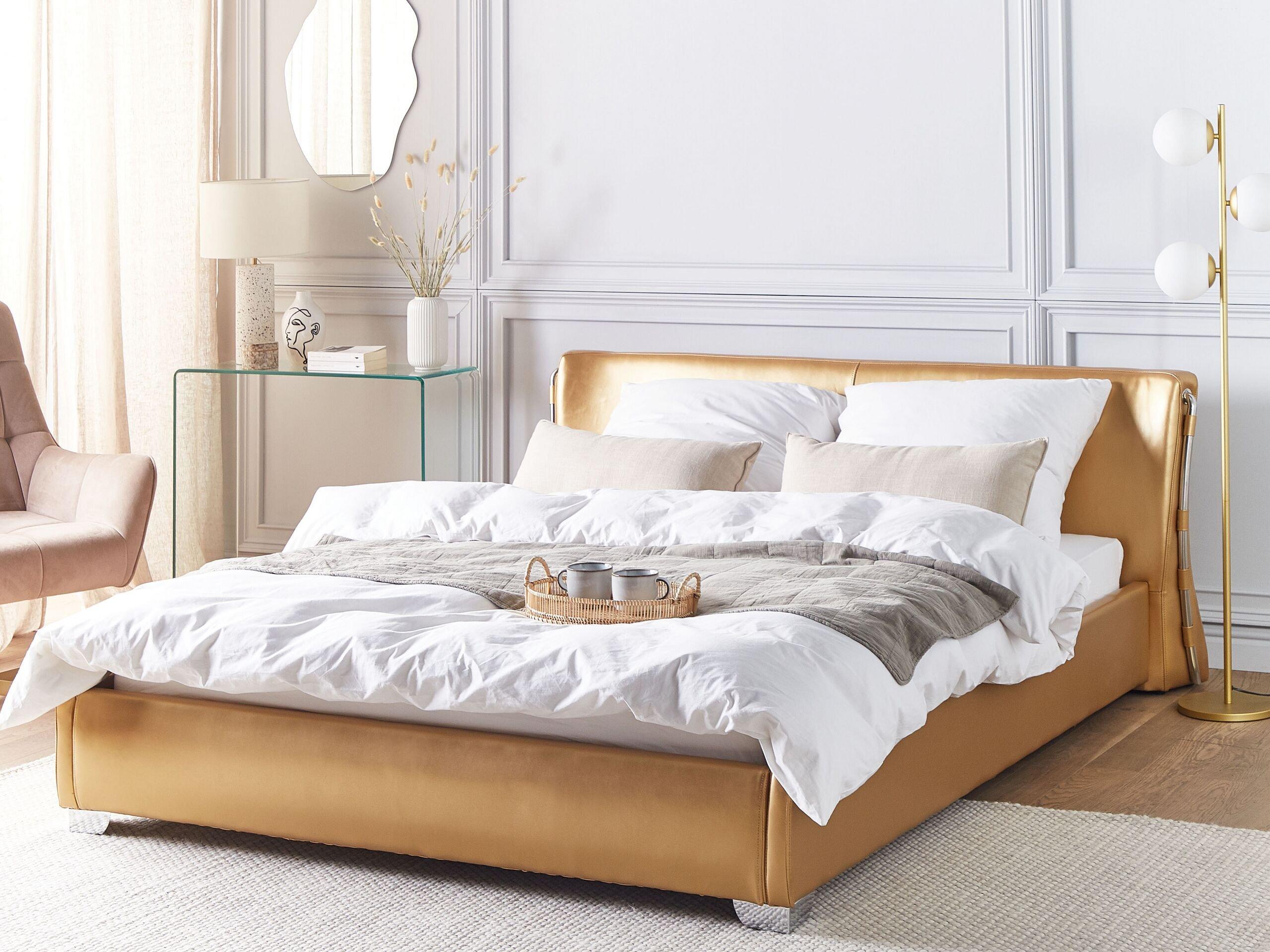 Beliani Letto con rete a doghe en Pelle Naturale Glamour PARIS  