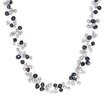 Femme Collier de perles