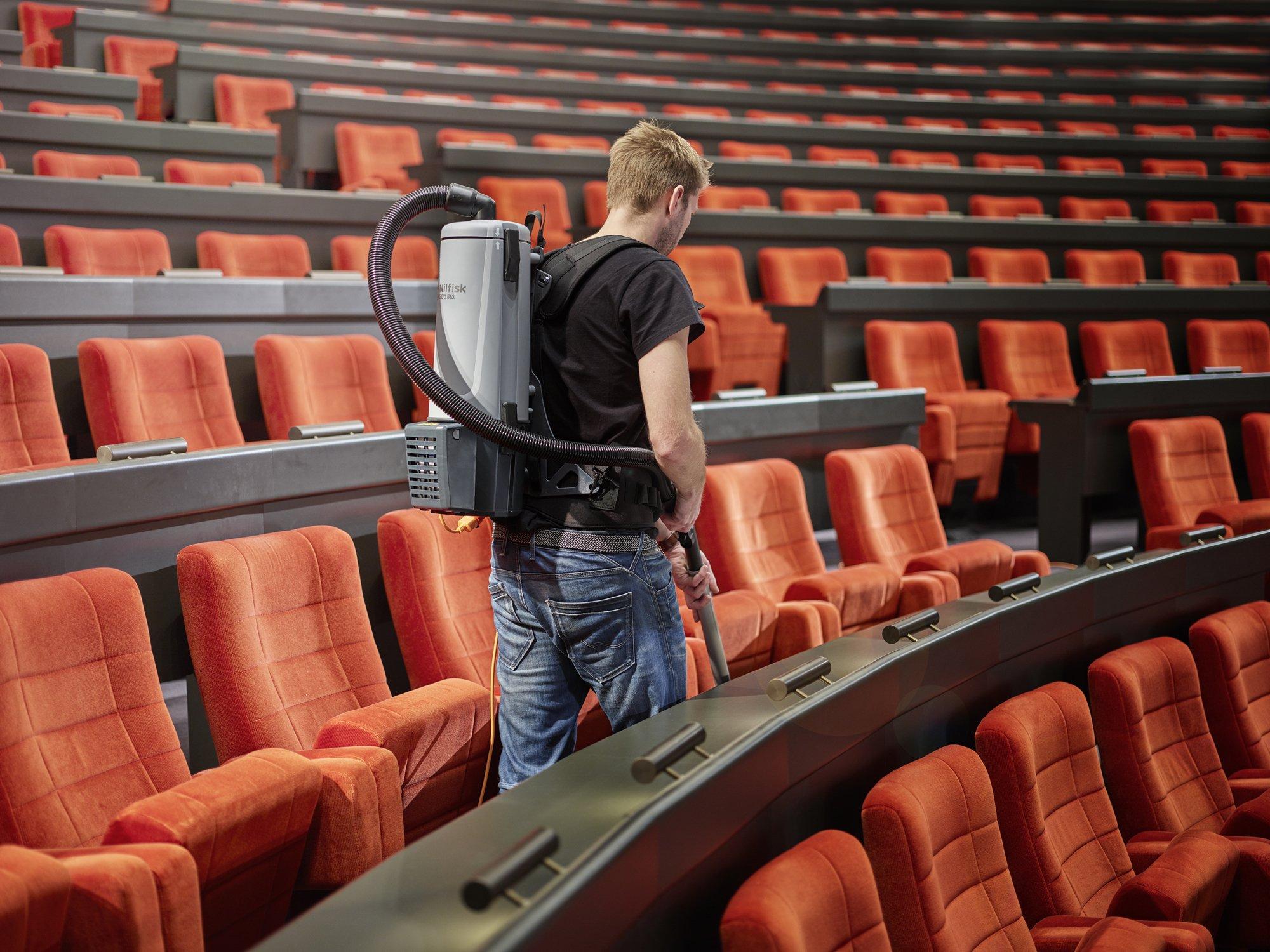 Nilfisk Trockensauger GD10 Back HEPA EU  