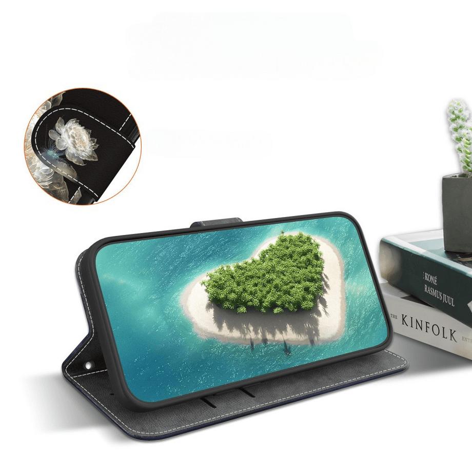 Cover-Discount  iPhone 17e / 16e - Tasche Hülle mit Blüten Motiv 