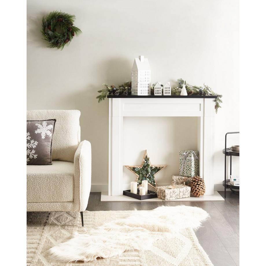 Beliani Kaminumrandung aus MDF-Platte Klassisch BAUDIN  