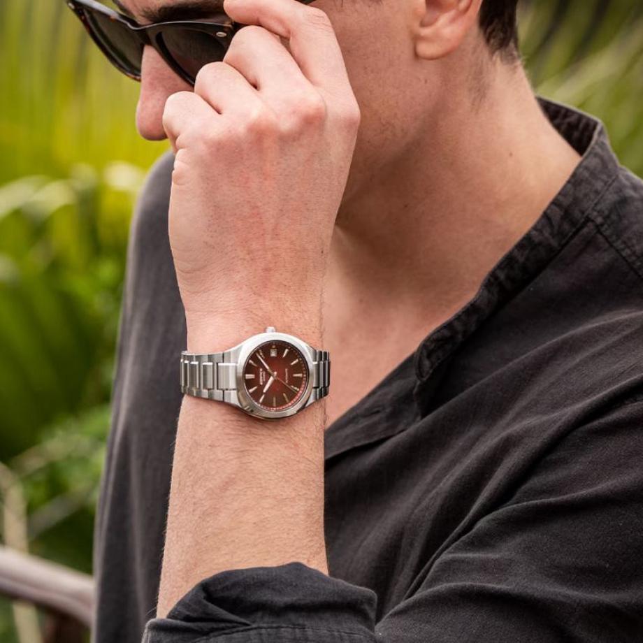 CASIO  EFK-200D-4AER Automatique 