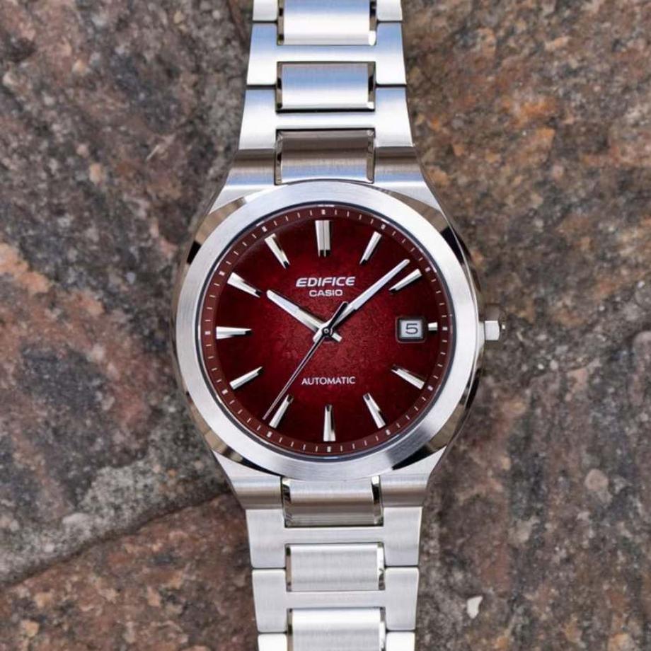 CASIO  EFK-200D-4AER Automatique 
