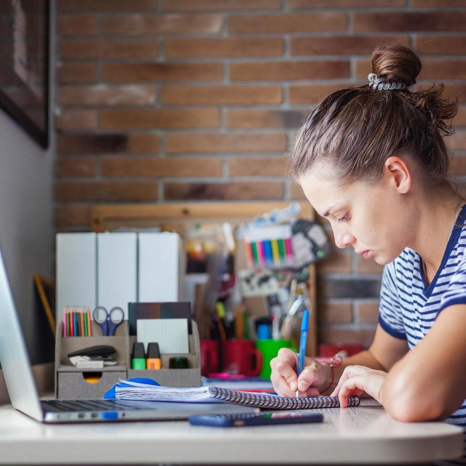 Northix Organizer da scrivania effetto lino  